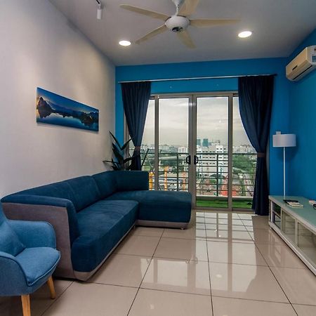 Flora Residence One South By Idealhub Seri Kembangan Eksteriør billede