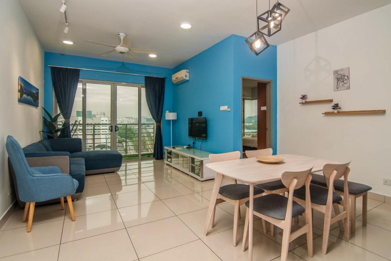 Flora Residence One South By Idealhub Seri Kembangan Eksteriør billede